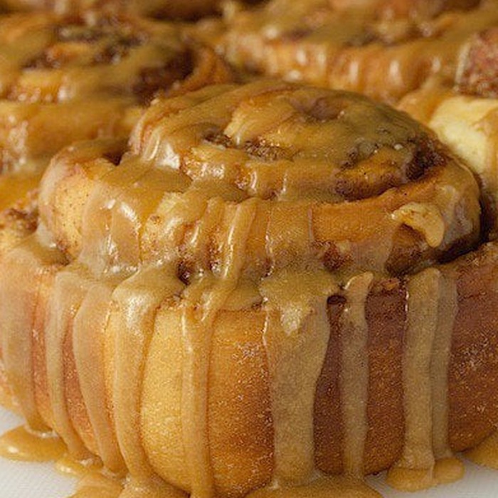 Autumn Moon Cinnamon Rolls