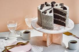 Cookies and Cream Moonspell Cake